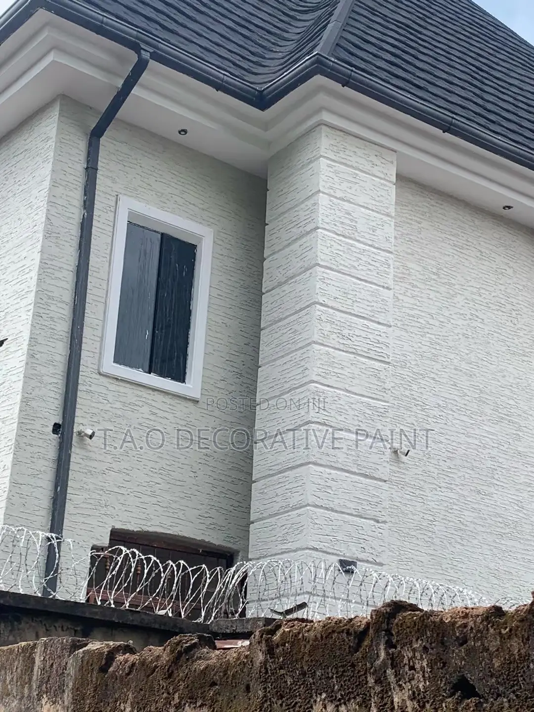 Premium Gravitex Paint