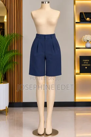 Pleated Short