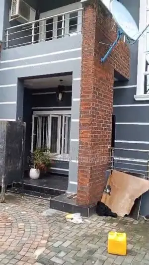 Shared 4 Bedroom Fully Detached Duplex for Shared