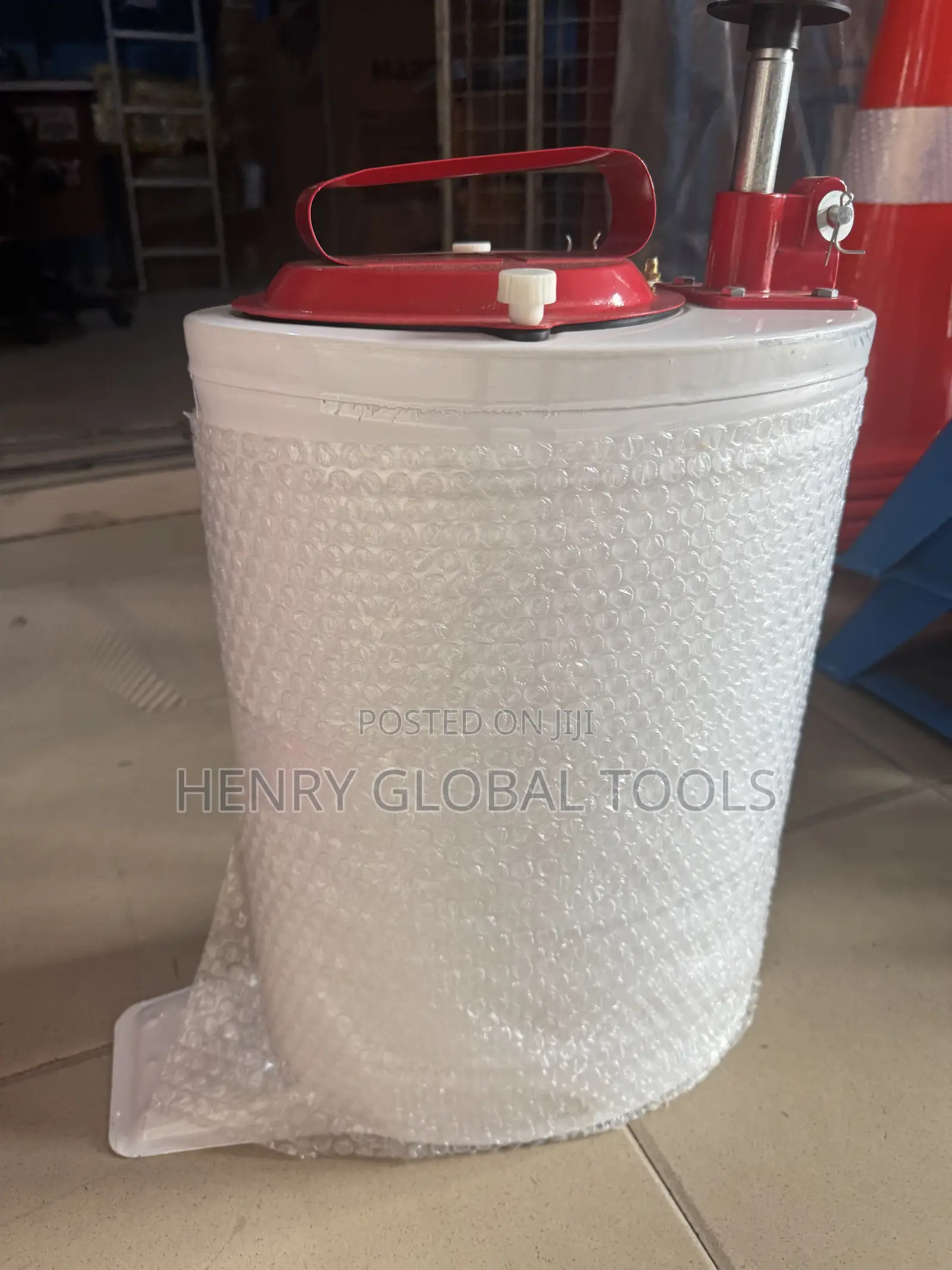 Heavy-Duty Manual Grease Bucket Pump