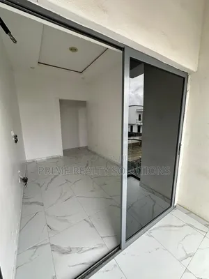 Mini Flat in Lekki Expressway for rent
