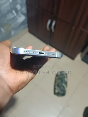 Apple iPhone XR 128 GB White