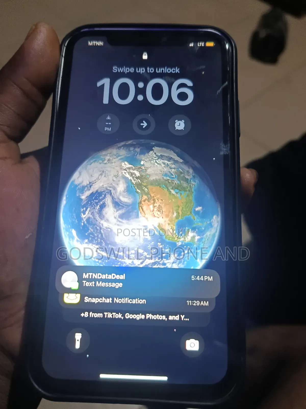Apple iPhone XR 128 GB White