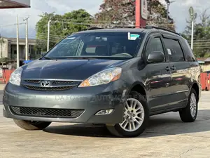 Toyota Sienna XLE 2008 Blue