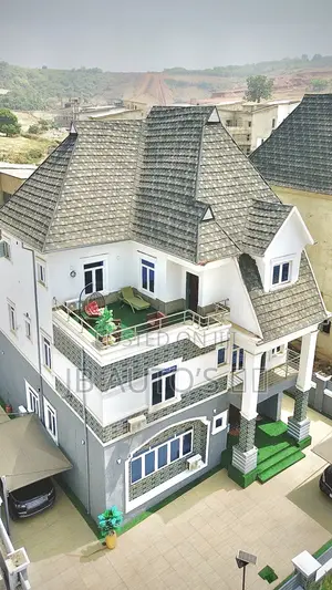 Furnished 5bdrm Duplex in Guzape District for sale