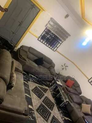 Venzar Chair 7 Seater