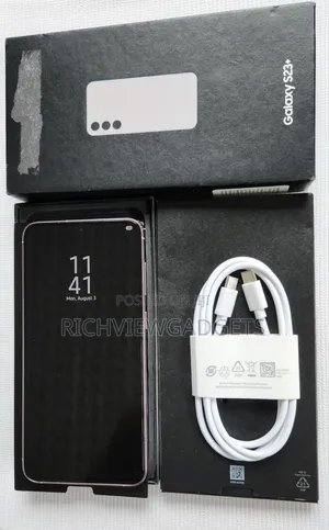 Samsung Galaxy S23+ 256 GB Pink