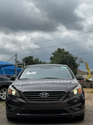 Hyundai Sonata Limited 4dr Sedan (2.4L 4cyl 6A) 2015 Brown