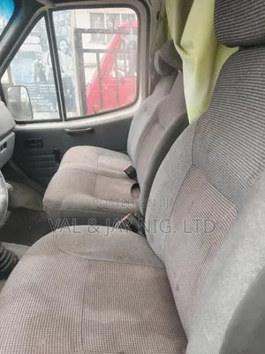 Ford Transit 2004 Red