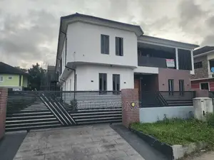 7bdrm Duplex in Royal Gardens Estate for rent