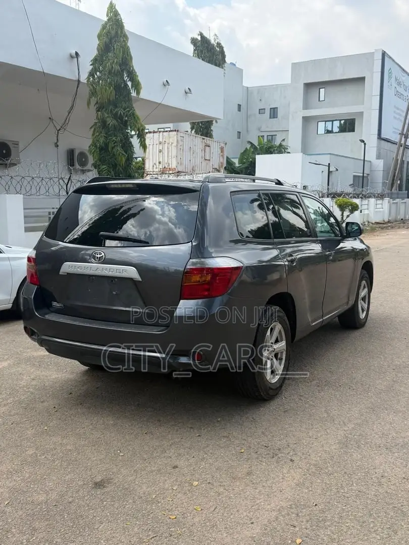 Toyota Highlander 2012 Gray
