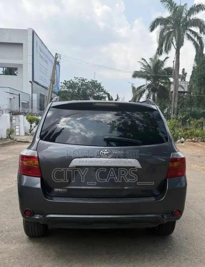 Toyota Highlander 2012 Gray