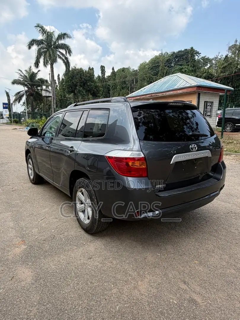 Toyota Highlander 2012 Gray