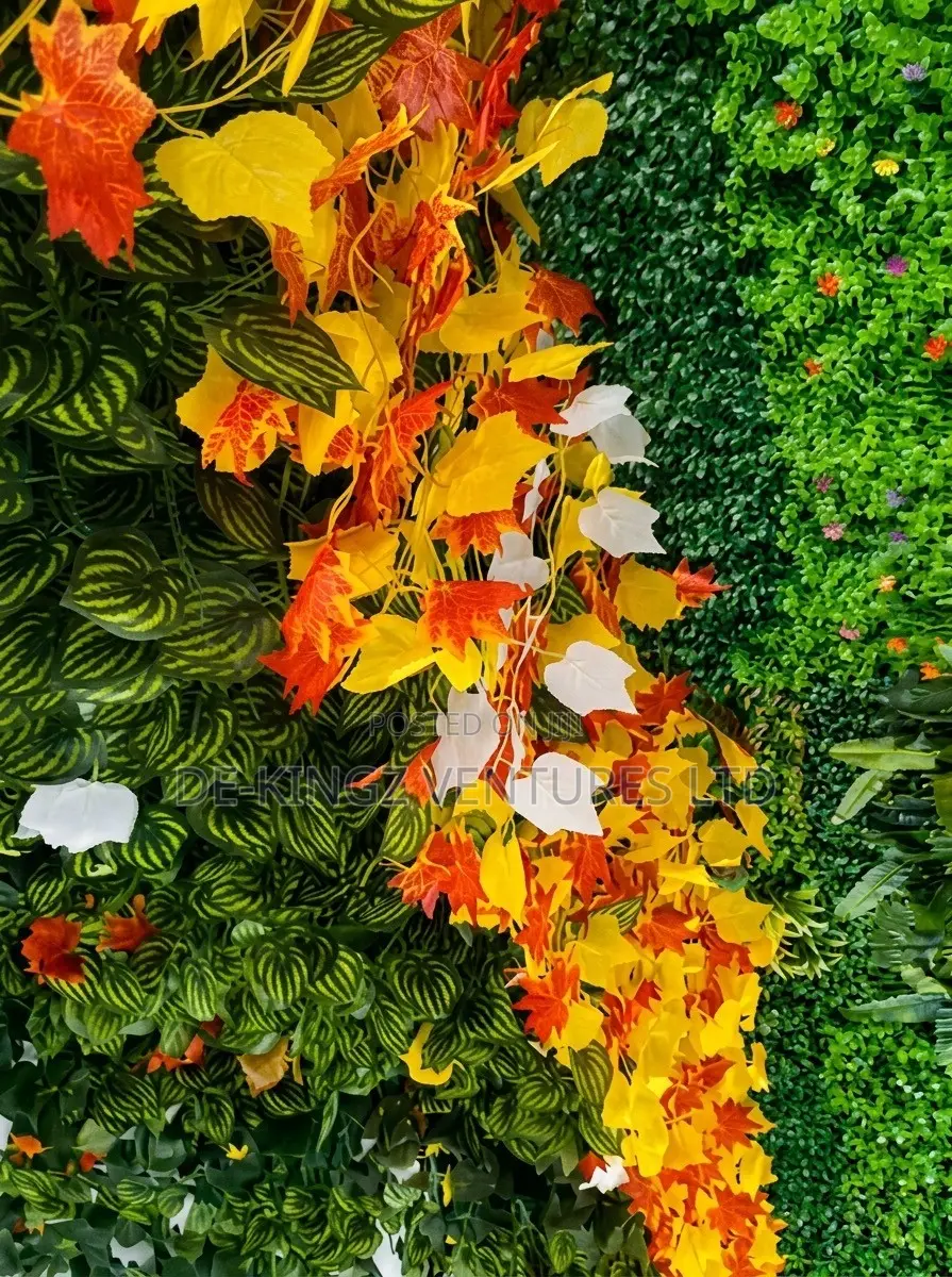 Dropping Flower Garlands Creeping Flowers