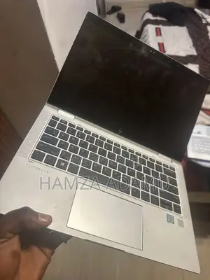 Laptop HP EliteBook X360 1030 G3 8GB Intel Core i5 HDD+SSD 256GB