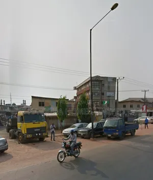 A Commercial Land, With (2 Units) of One Storey Building Structure