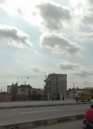 A Commercial Land, With (2 Units) of One Storey Building Structure