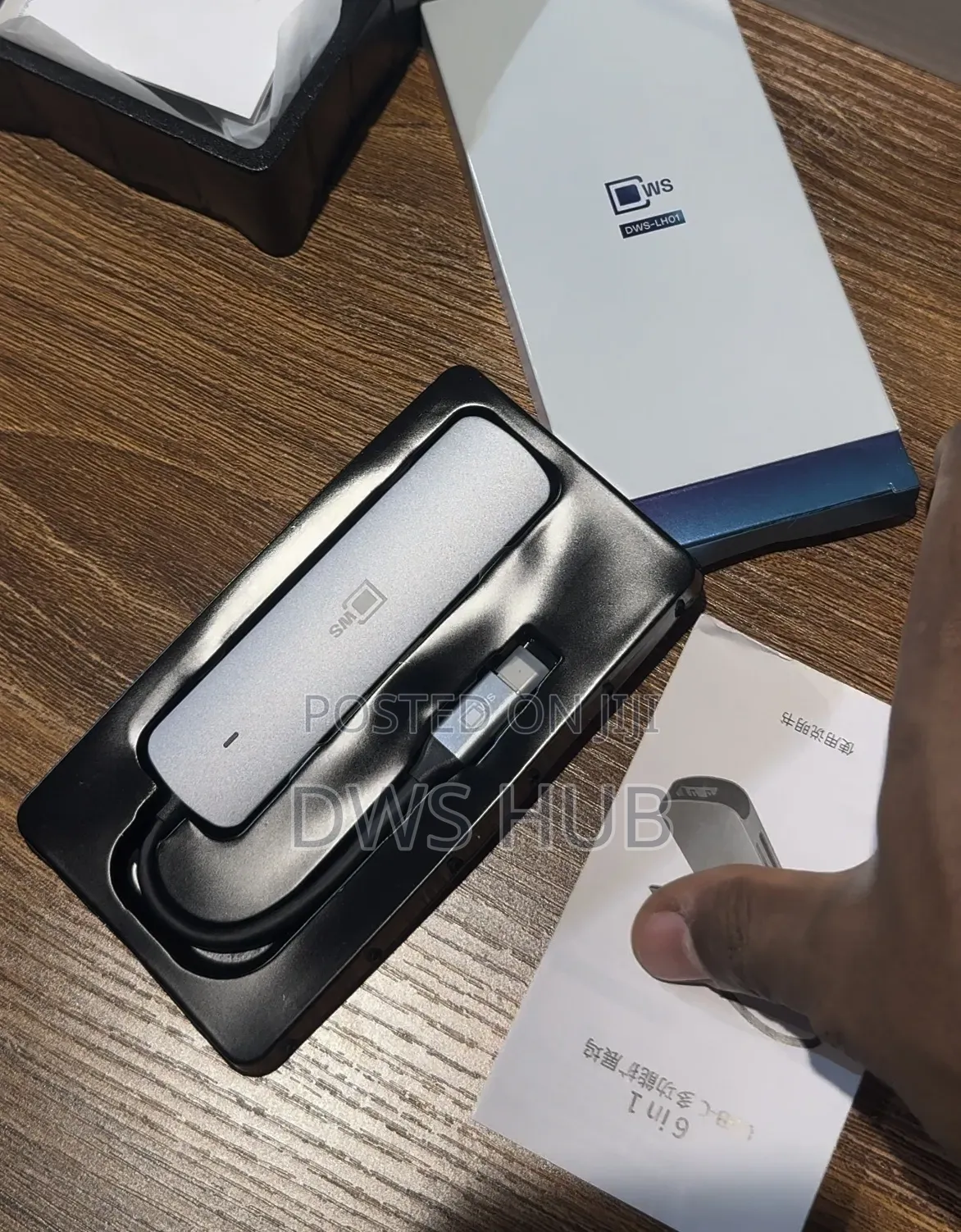USB-C 6-in-1 Hub Adapter