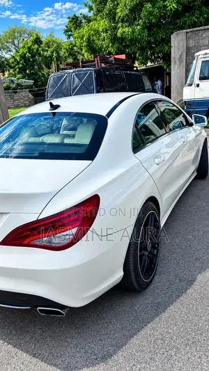 Mercedes-Benz CLA-Class CLA 250 Sedan 2015 White