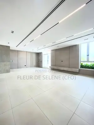 2bdrm Penthouse in Lekki Phase 1 for sale