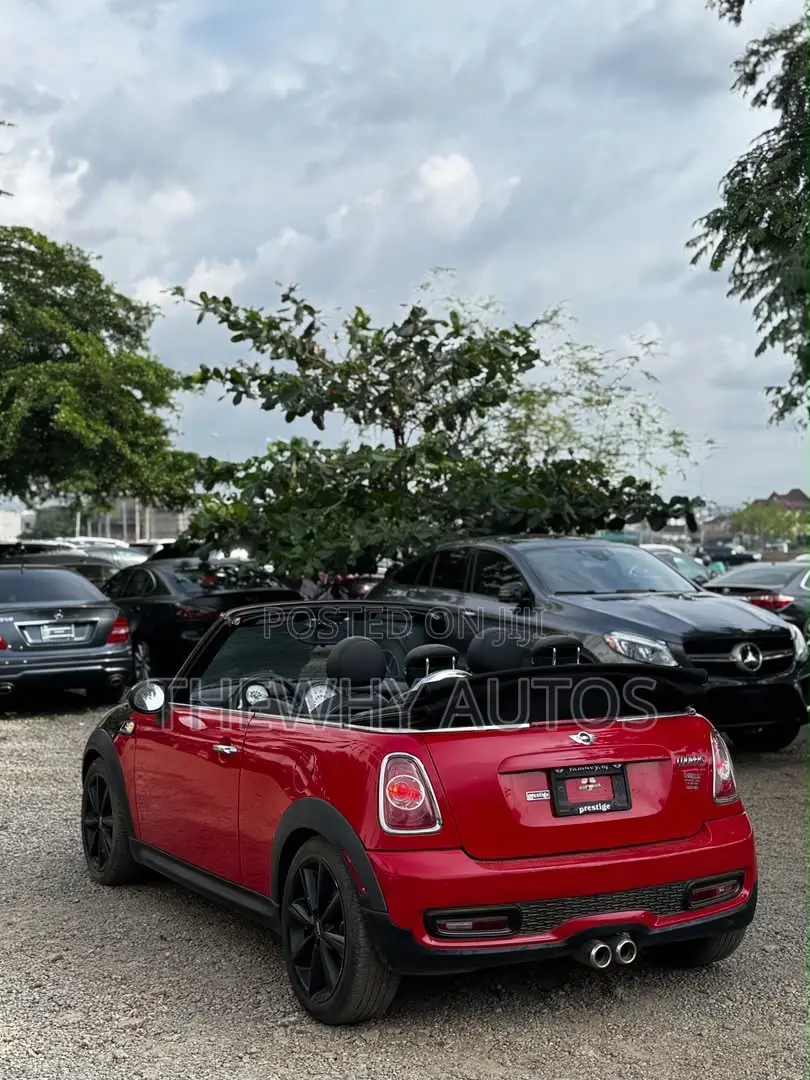 Mini Cooper S 2013 Red