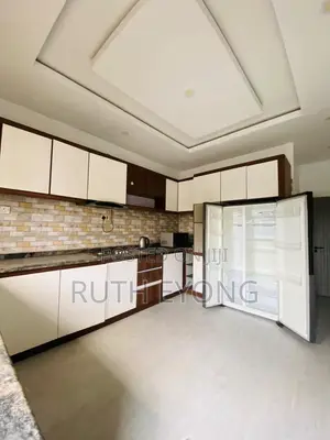 Furnished 5bdrm Townhouse / Terrace in Lekki Phase 1 for rent