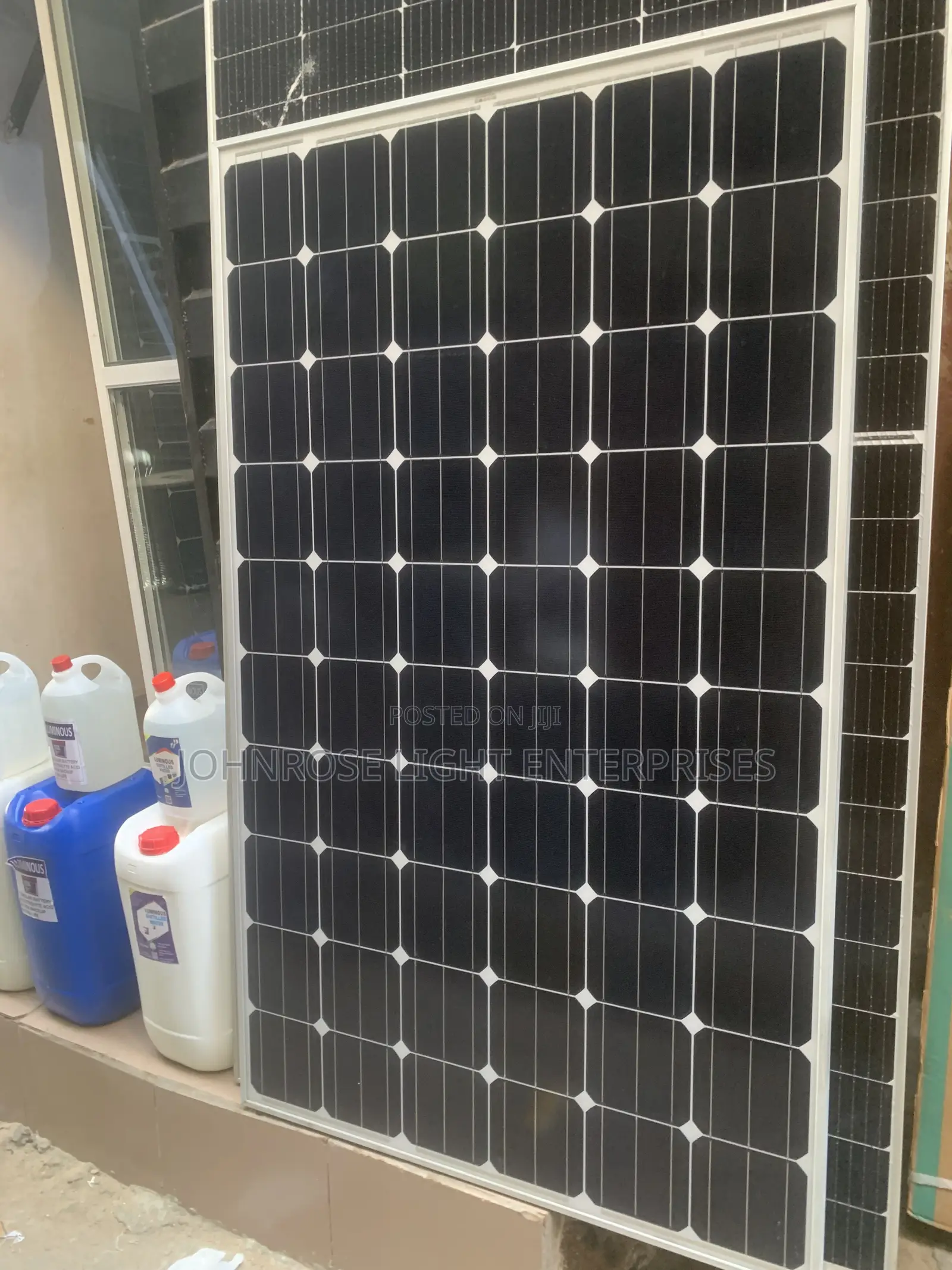 Canadian 300watt Solar Panels