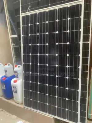 Canadian 300watt Solar Panels