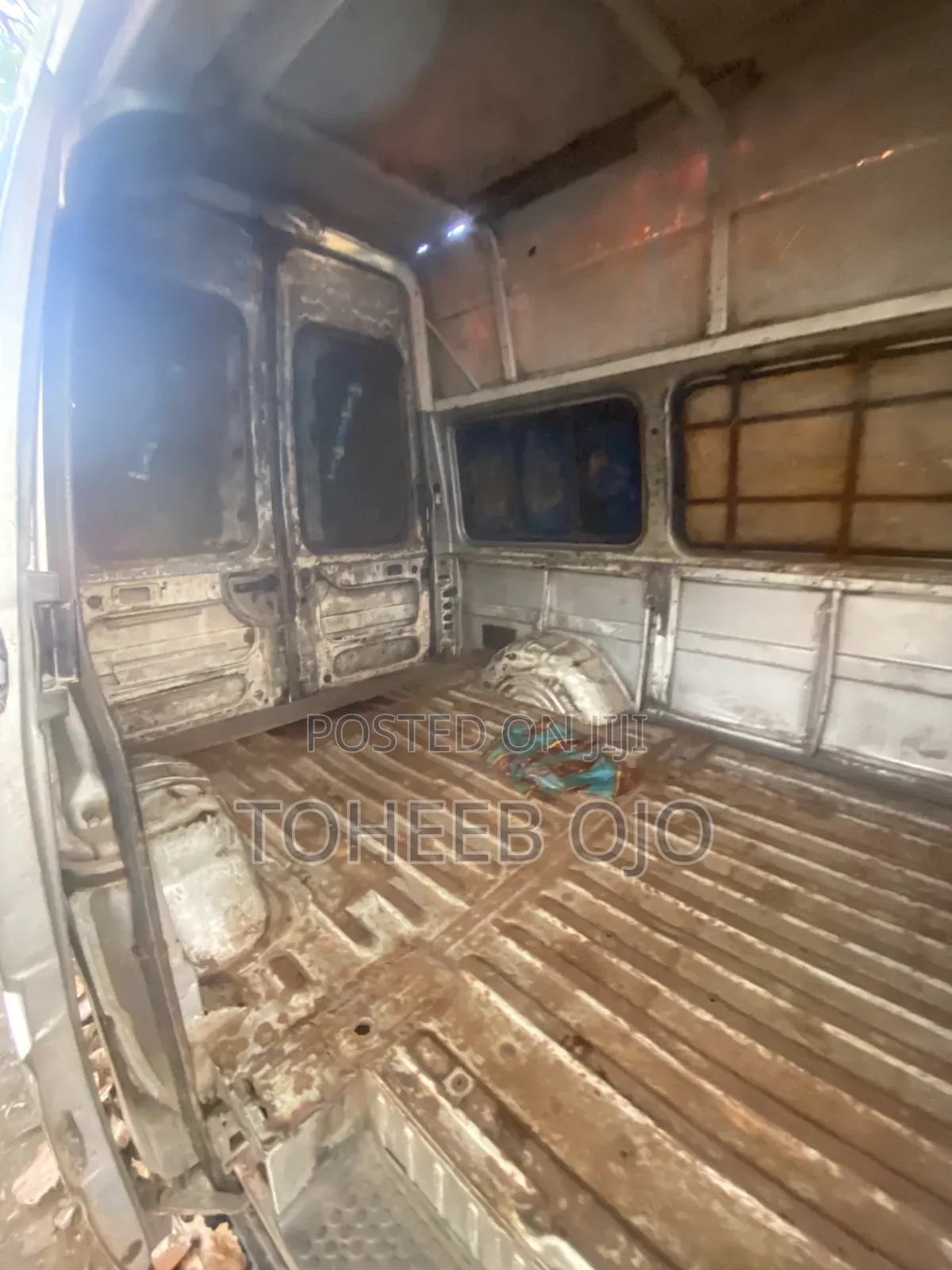 Ford Transit 1986 Silver