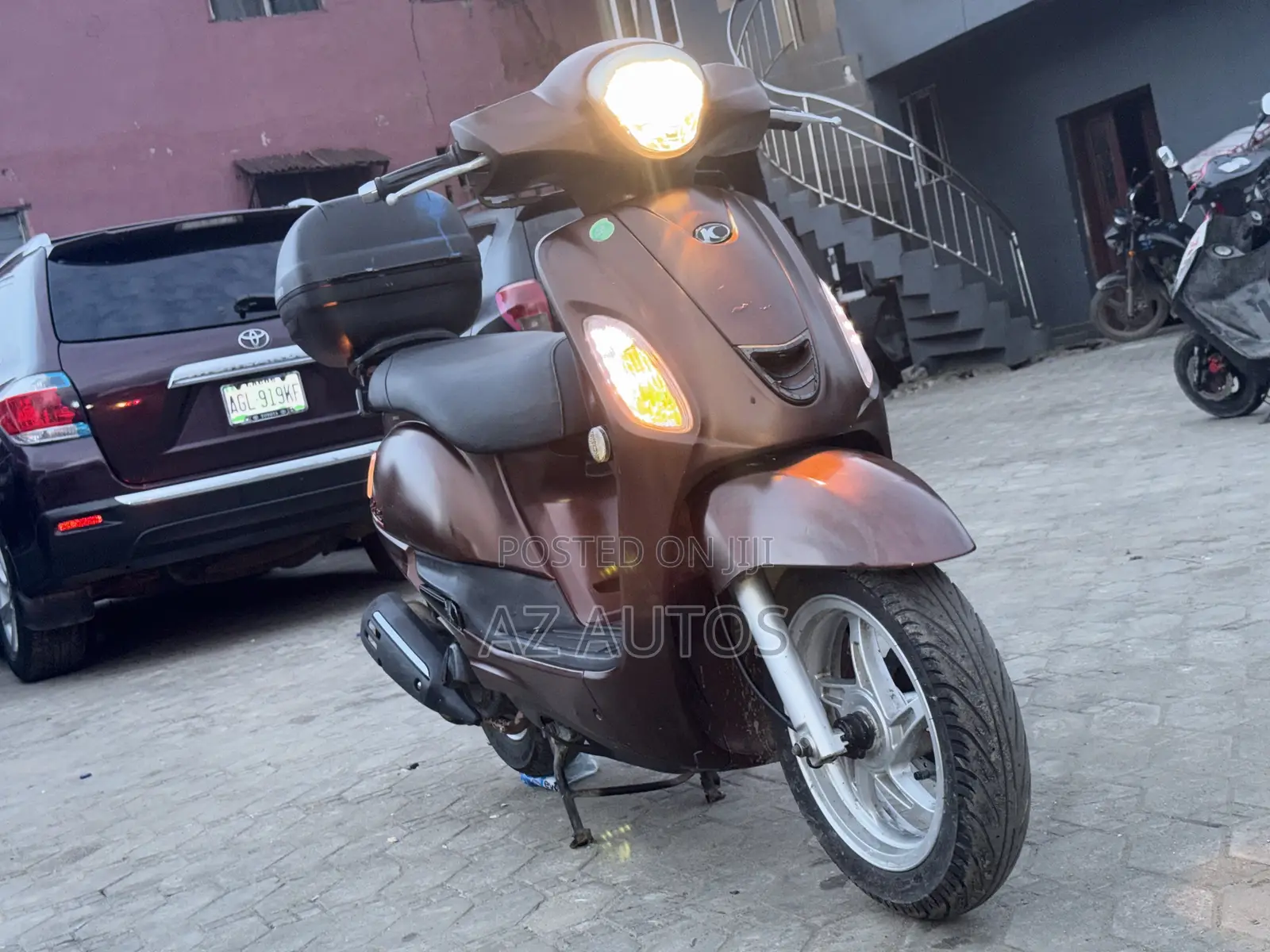 Kymco 2021 Brown