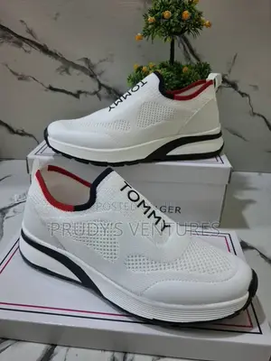 Tommy Hilfiger Men’s Quality Sneakers