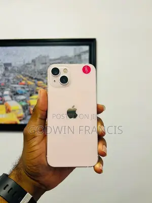 Apple iPhone 13 128 GB Pink