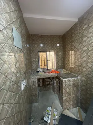 4bdrm House in Lekki Phase 1 for rent