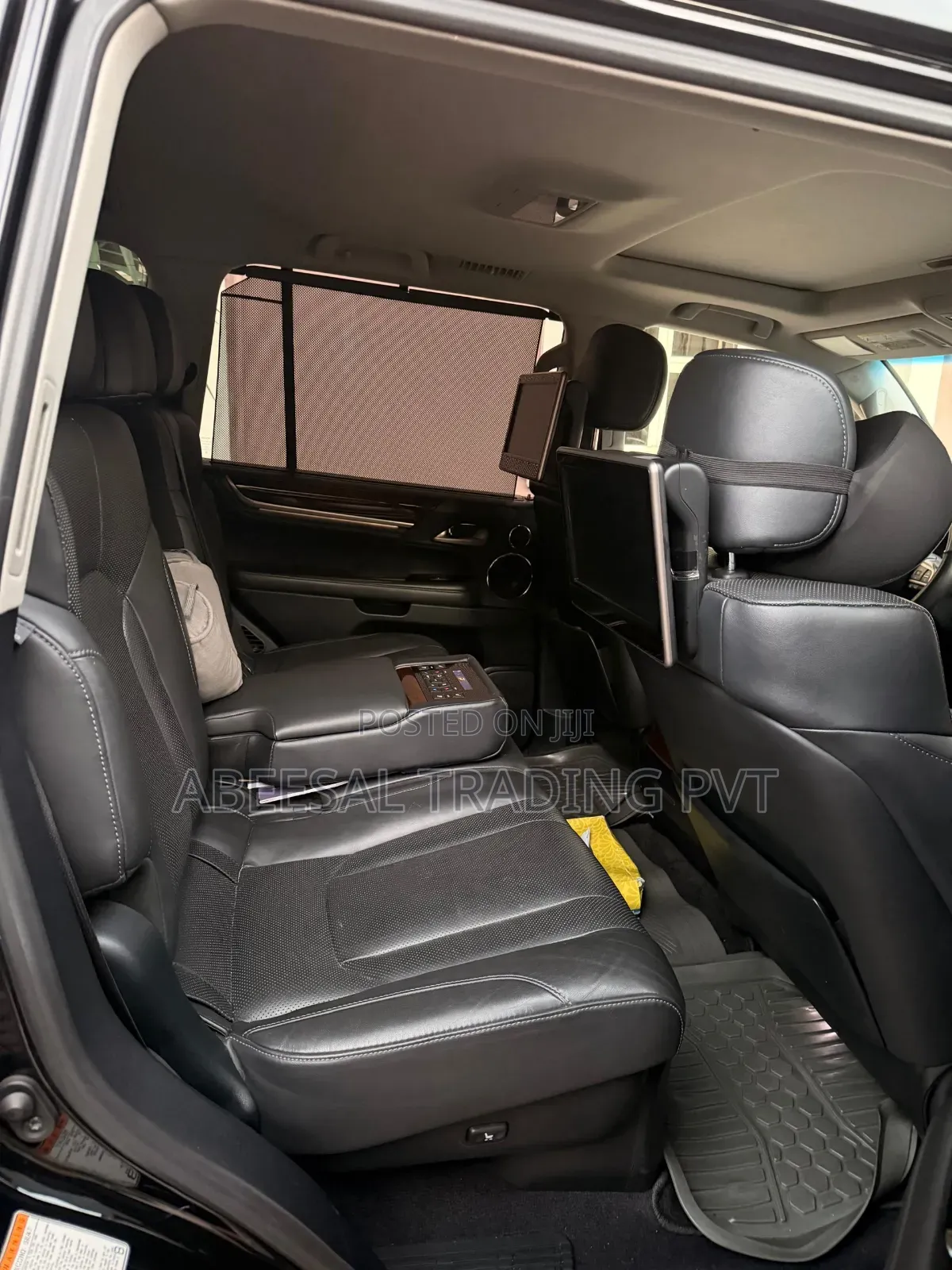 Lexus LX 570 AWD 2018 Black