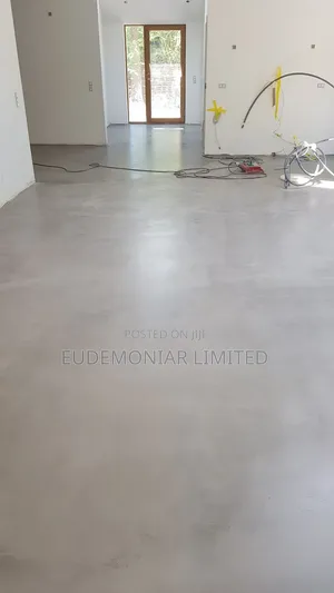 Interior Floor Screed Finishing