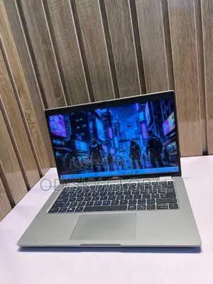 Laptop Dell Inspiron 14 Plus 7440 16GB Intel Core i7 SSD 512GB