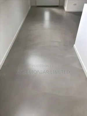 Professional Cement Screeding Service