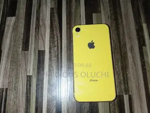 Apple iPhone XR 128 GB Yellow