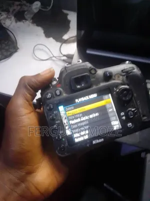 Nikon D7100 for Sale