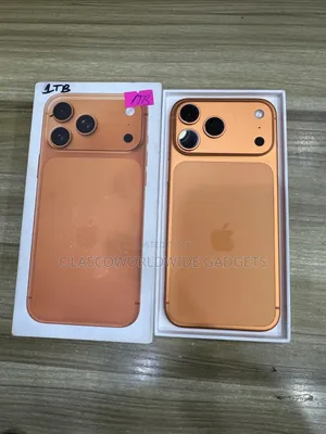 New Apple iPhone 17 Pro Max 1 TB Orange
