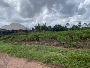 2 Plots Off Isi Eke Junction Umuahia