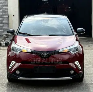 Toyota C-HR XLE FWD 2019