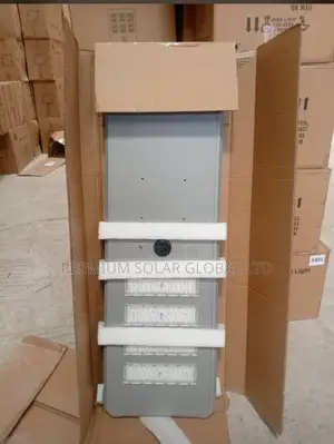 4 Lines Industrial Solar Street Light (All-in-One) With Hanger