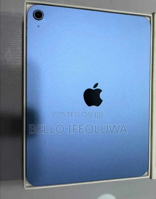 New Apple iPad (2025) 128 GB Blue