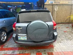 Toyota RAV4 2007 Blue