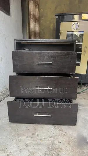 Chest Drawer
