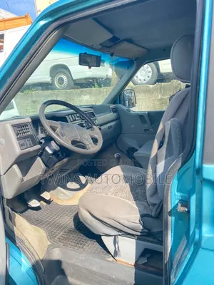 Volkswagen Transporter 2002 Blue