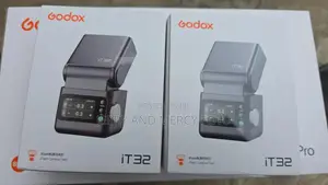 Godox It32 Flash With X5 Trigger