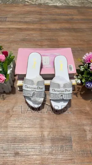 Ladies Flats