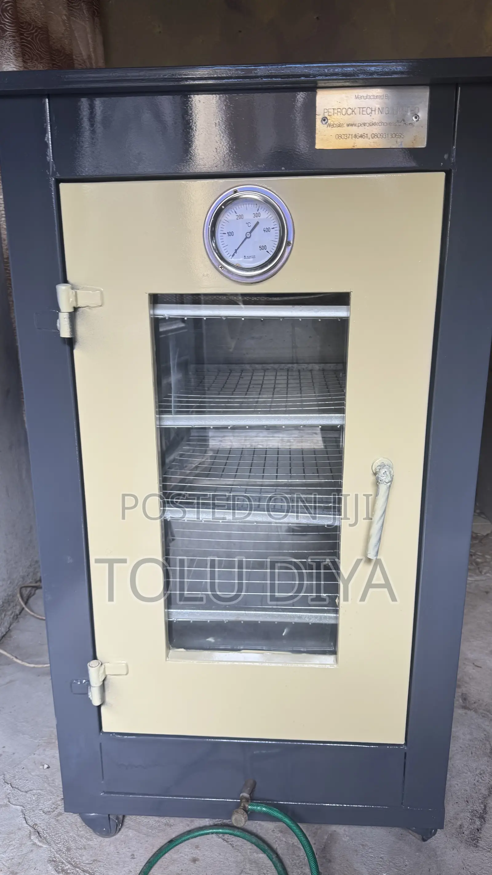 Industrial Oven